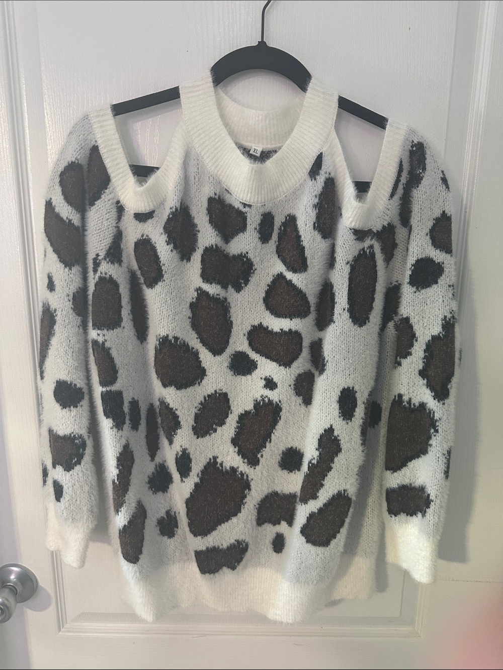Off-the-Shoulder White Leopard-Print Sweater